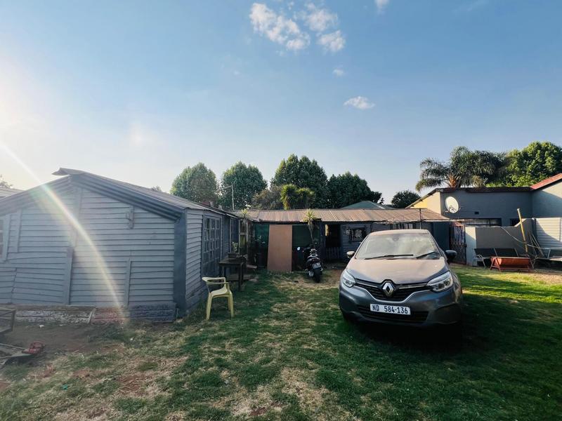 6 Bedroom Property for Sale in Brakpan Gauteng