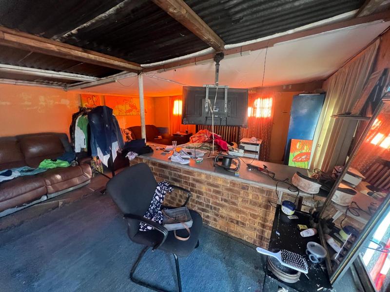 6 Bedroom Property for Sale in Brakpan Gauteng