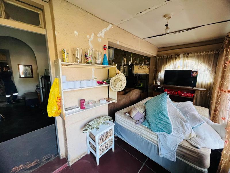 6 Bedroom Property for Sale in Brakpan Gauteng