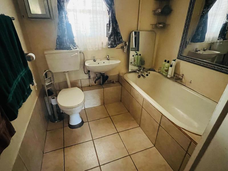 6 Bedroom Property for Sale in Brakpan Gauteng