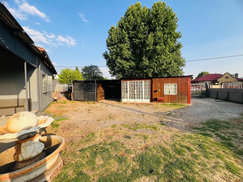 6 Bedroom Property for Sale in Brakpan Gauteng