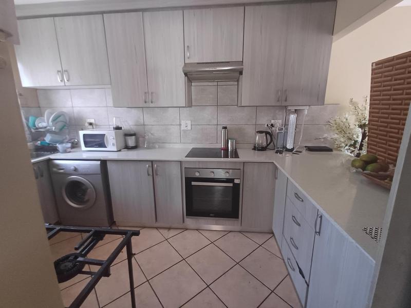 To Let 2 Bedroom Property for Rent in Eldoraigne Gauteng