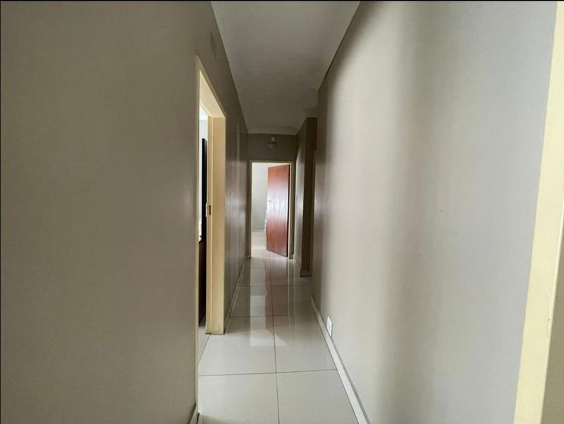 3 Bedroom Property for Sale in Vanderbijlpark SE 6 Gauteng