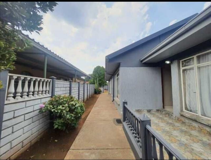 3 Bedroom Property for Sale in Vanderbijlpark SE 6 Gauteng