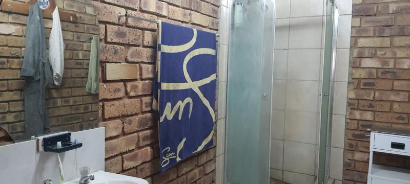 3 Bedroom Property for Sale in Haakdoornboom Gauteng