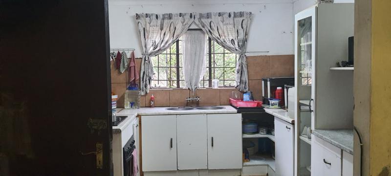 3 Bedroom Property for Sale in Haakdoornboom Gauteng