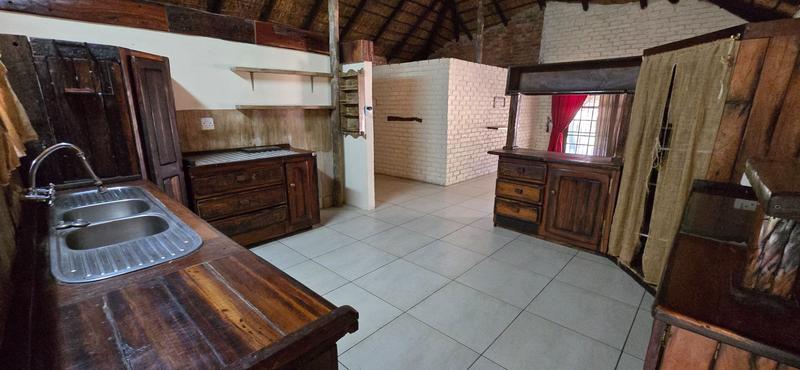 6 Bedroom Property for Sale in Bultfontein A H Gauteng