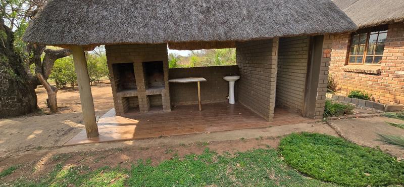 6 Bedroom Property for Sale in Bultfontein A H Gauteng