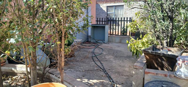 3 Bedroom Property for Sale in Soshanguve South Gauteng