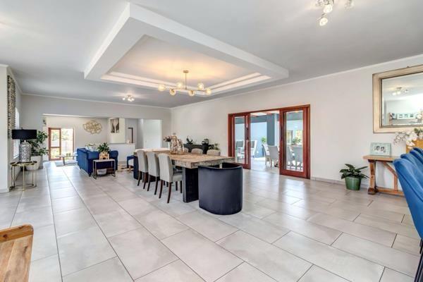 To Let 6 Bedroom Property for Rent in Chartwell Gauteng