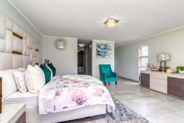 To Let 6 Bedroom Property for Rent in Chartwell Gauteng