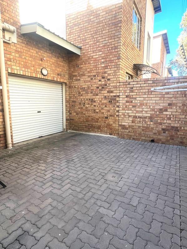 3 Bedroom Property for Sale in Hazeldean Gauteng