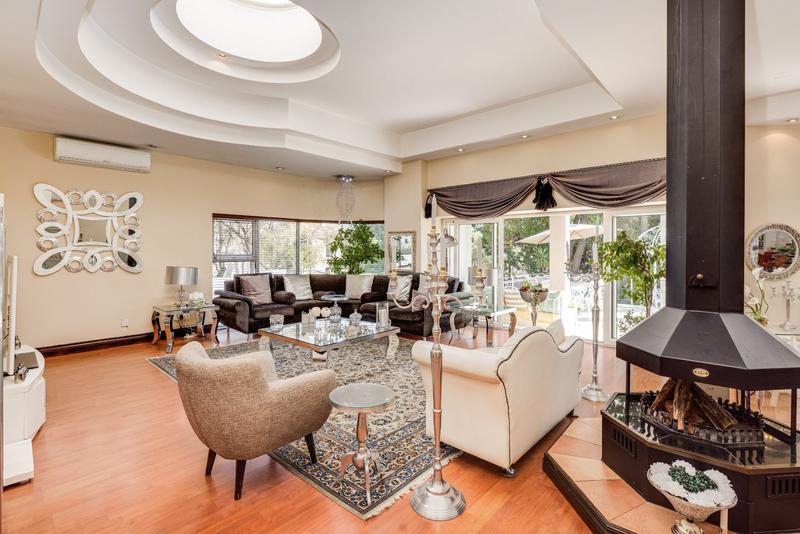 To Let 4 Bedroom Property for Rent in Dainfern Golf Estate Gauteng