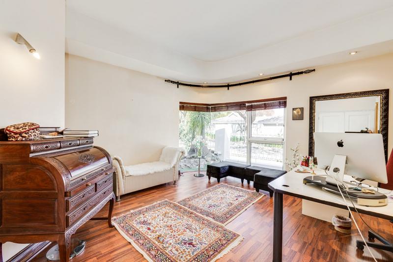 To Let 4 Bedroom Property for Rent in Dainfern Golf Estate Gauteng