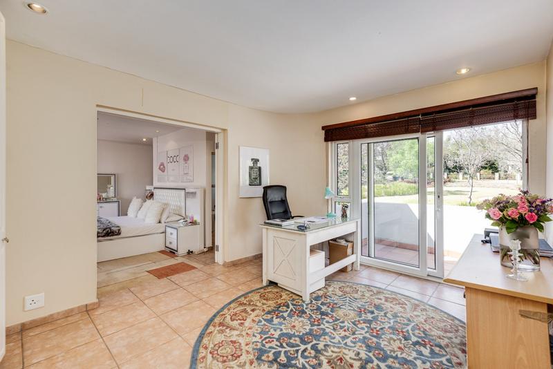 To Let 4 Bedroom Property for Rent in Dainfern Golf Estate Gauteng