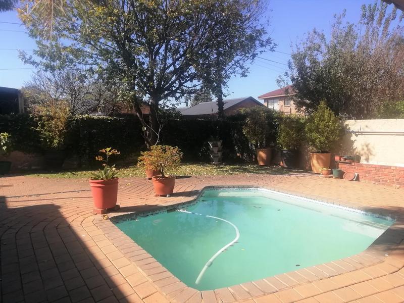 3 Bedroom Property for Sale in Zwartkop Gauteng