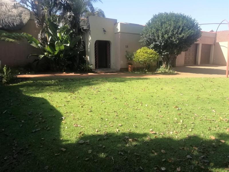 3 Bedroom Property for Sale in Zwartkop Gauteng