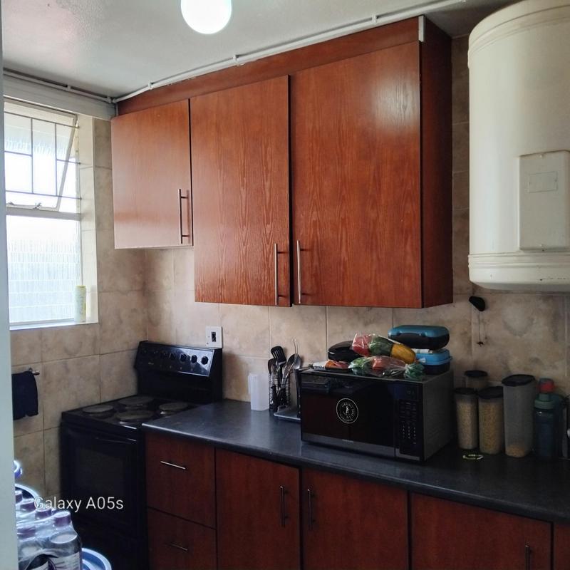 2 Bedroom Property for Sale in Sunnyside Gauteng