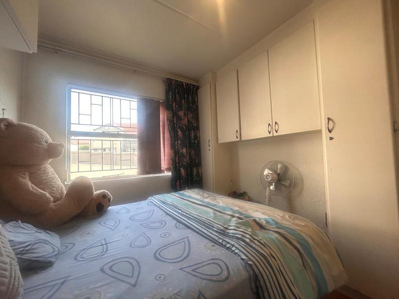 To Let 2 Bedroom Property for Rent in Vorna Valley Gauteng