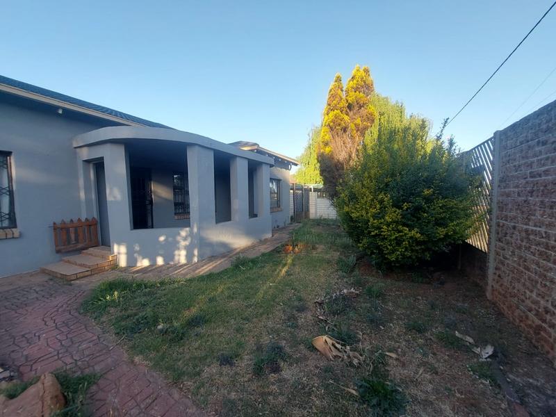 4 Bedroom Property for Sale in Brenthurst Gauteng