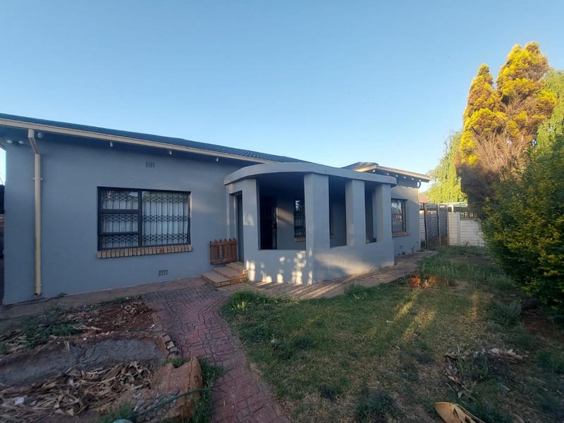 4 Bedroom Property for Sale in Brenthurst Gauteng
