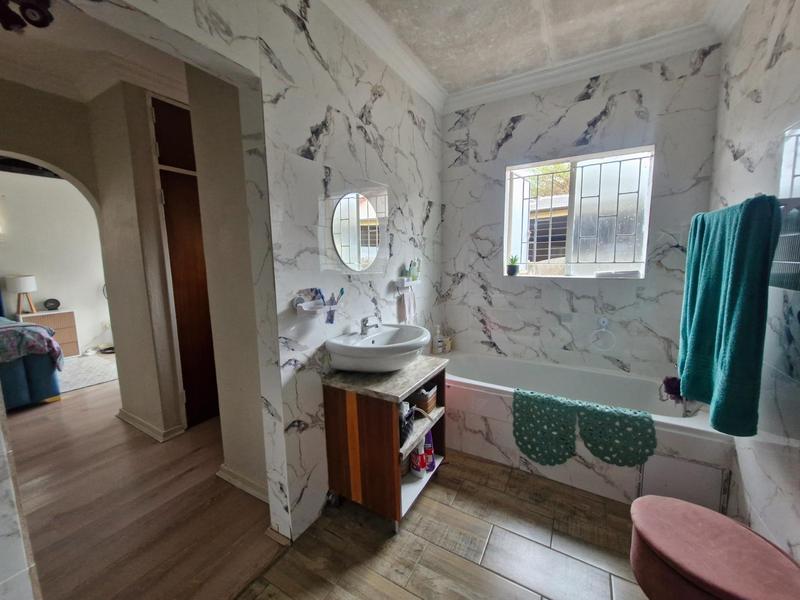 To Let 3 Bedroom Property for Rent in Glen Marais Gauteng