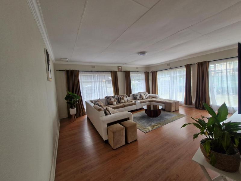 To Let 3 Bedroom Property for Rent in Glen Marais Gauteng