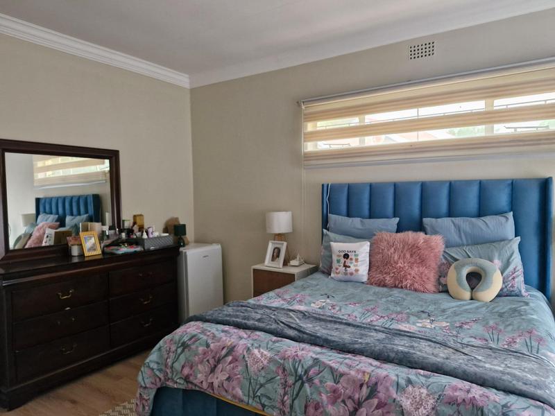 To Let 3 Bedroom Property for Rent in Glen Marais Gauteng