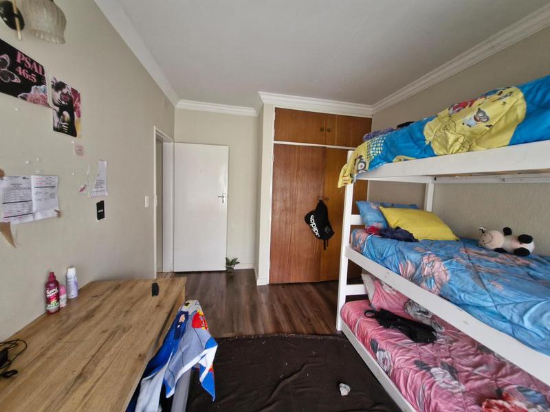 To Let 3 Bedroom Property for Rent in Glen Marais Gauteng