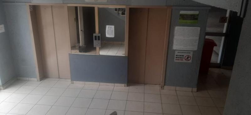 1 Bedroom Property for Sale in Sunnyside Gauteng