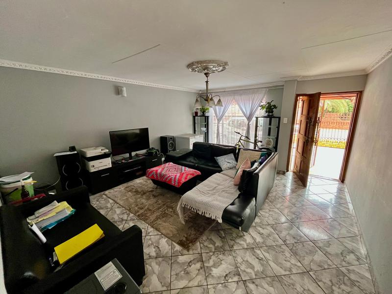3 Bedroom Property for Sale in Soshanguve Gauteng
