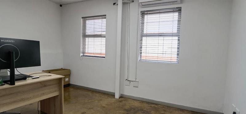 Commercial Property for Sale in N4 Gateway Industrial Park Gauteng