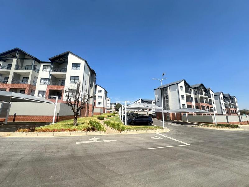 To Let 2 Bedroom Property for Rent in North Riding Gauteng