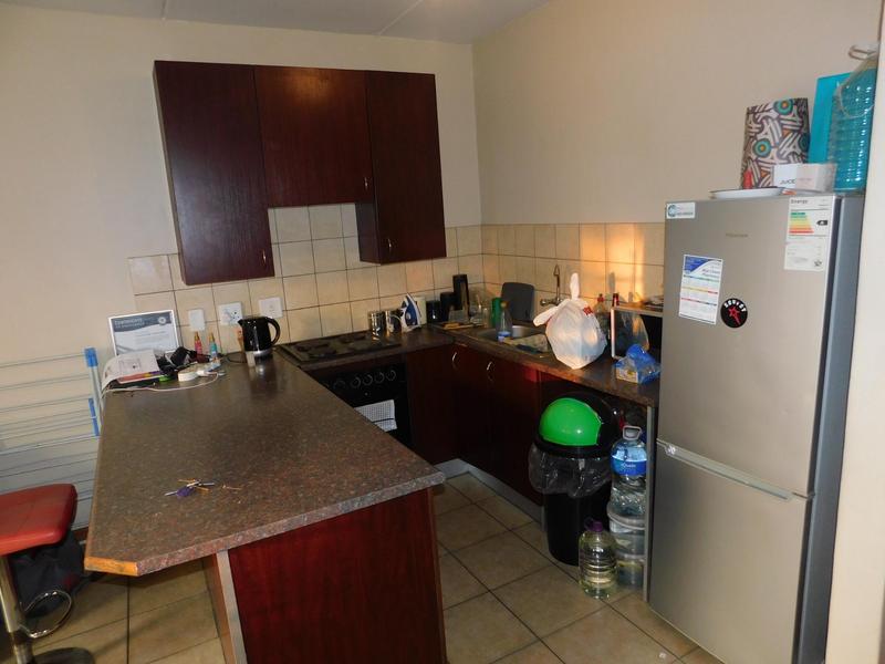 1 Bedroom Property for Sale in Grand Central Gauteng
