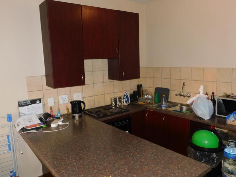 1 Bedroom Property for Sale in Grand Central Gauteng