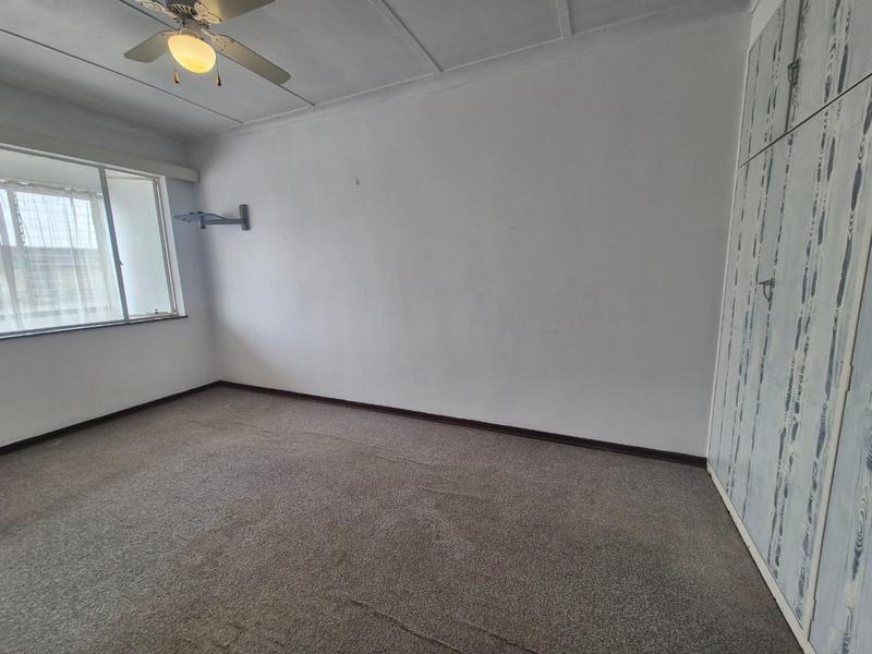 2 Bedroom Property for Sale in New Redruth Gauteng