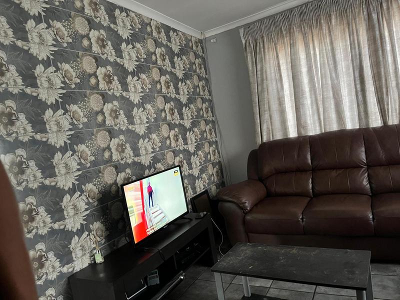 3 Bedroom Property for Sale in Karenpark Gauteng