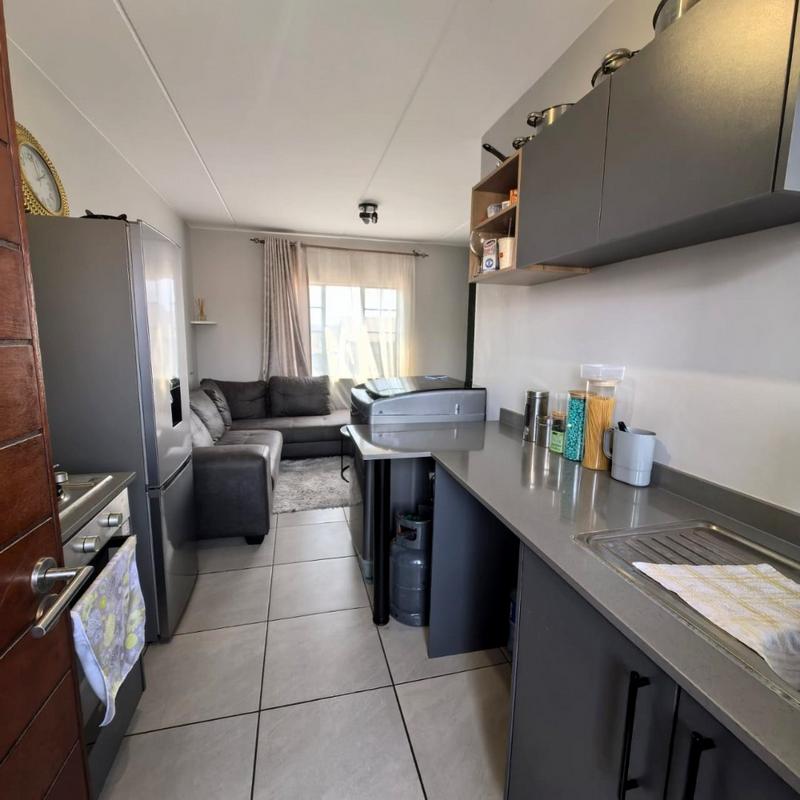 2 Bedroom Property for Sale in Fleurhof Gauteng