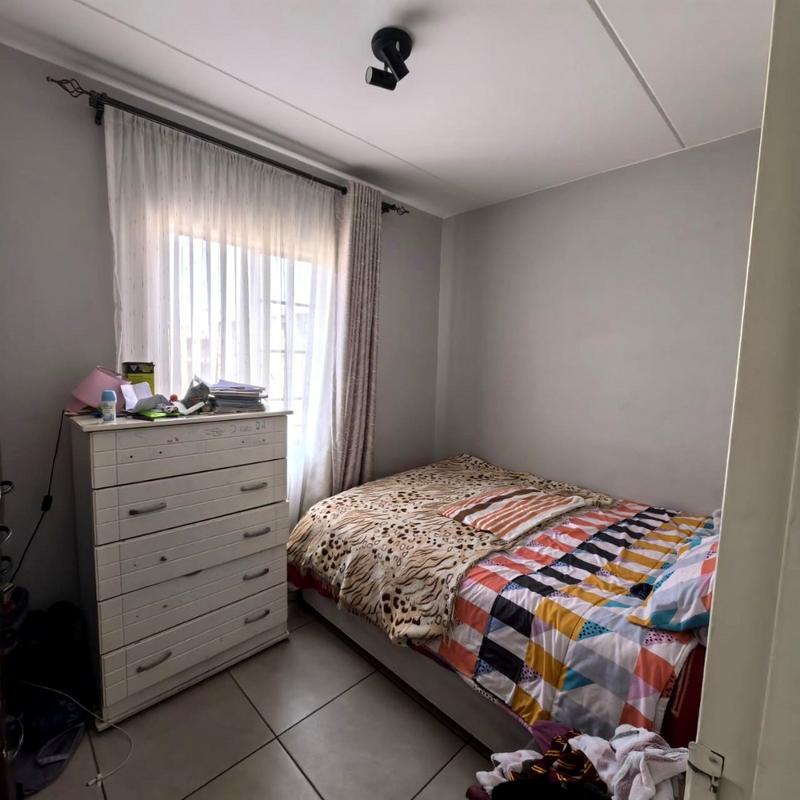 2 Bedroom Property for Sale in Fleurhof Gauteng
