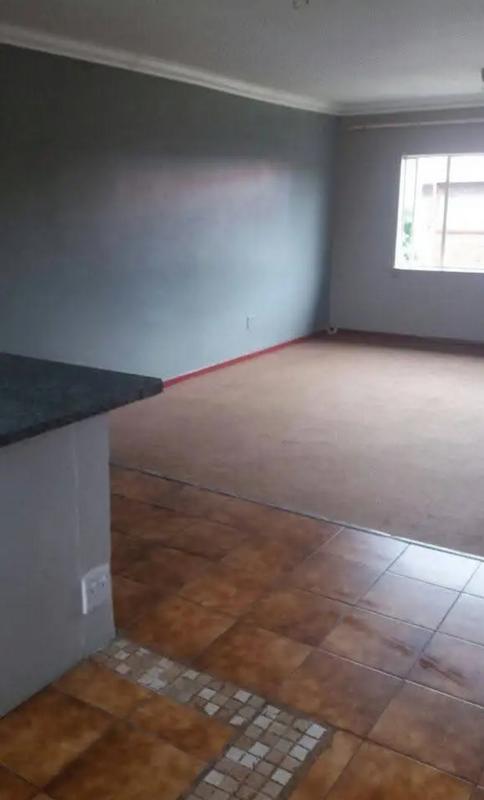 2 Bedroom Property for Sale in Hermanstad Gauteng