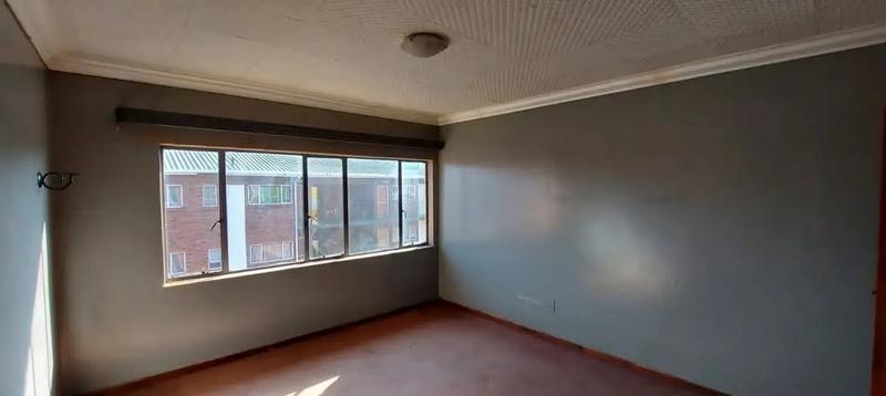 2 Bedroom Property for Sale in Hermanstad Gauteng