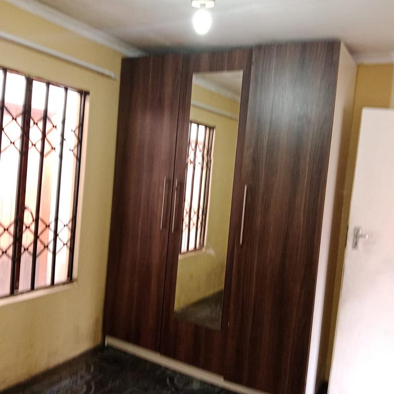 To Let 2 Bedroom Property for Rent in Protea Glen Gauteng