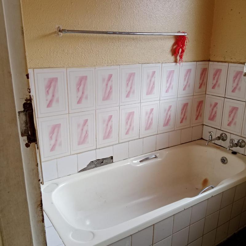 To Let 2 Bedroom Property for Rent in Protea Glen Gauteng