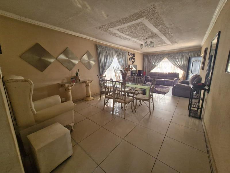 4 Bedroom Property for Sale in Danville Gauteng