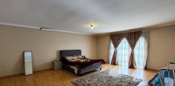 4 Bedroom Property for Sale in Dawn Park Gauteng