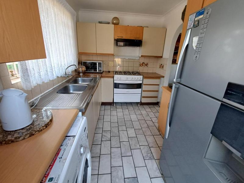 6 Bedroom Property for Sale in Laudium Gauteng