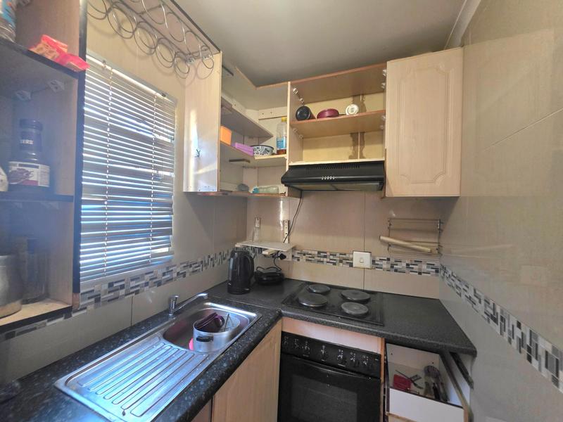 3 Bedroom Property for Sale in Windmill Park Gauteng