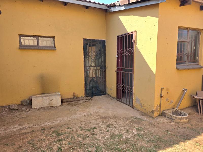3 Bedroom Property for Sale in Windmill Park Gauteng