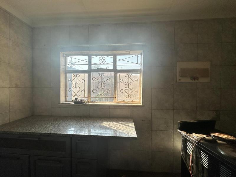2 Bedroom Property for Sale in Laudium Gauteng