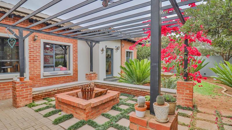 3 Bedroom Property for Sale in Midstream Estate Gauteng